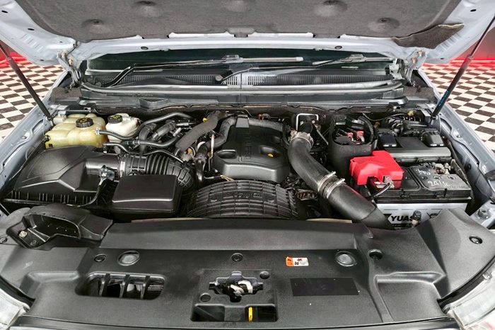 FORD 4WD 2019 2.0 AT SUV EVEREST DARK GREY  46 full
