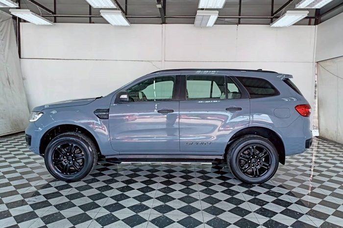 FORD 4WD 2019 2.0 AT SUV EVEREST DARK GREY  46 full