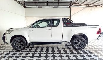 REVO 2WD 2021 2.4J AT SMART CAB WHITE  9439 full