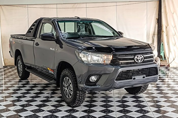REVO 2WD 2018 2.4J MT STANDARD DARK GREY  2951 full