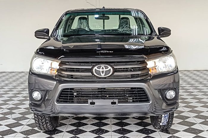 REVO 2WD 2018 2.4J MT STANDARD DARK GREY  2951 full