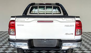 REVO 2WD 2018 2.4J MT STANDARD WHITE  1271 full