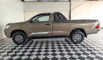 REVO 2WD 2018 2.4J MT STANDARD BRONZE  5920 full