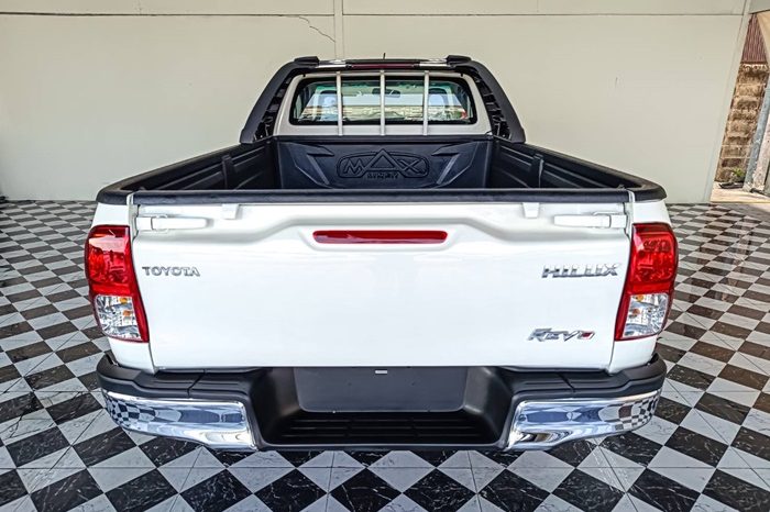 REVO 2WD 2018 2.4J MT STANDARD WHITE  9497 full