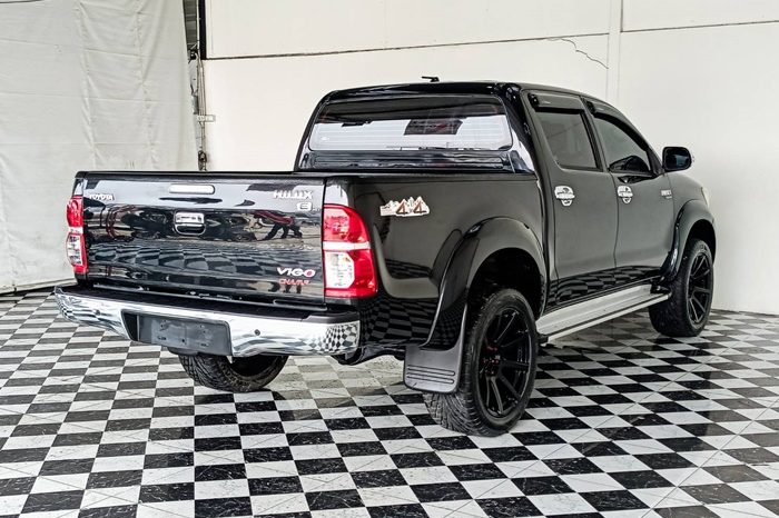 VIGO 4WD 2012 2.5E MT DOUBLE CAB BLACK  8970 full