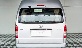 TOYOTA 2WD 2019 3.0 MT COMMUTER SILVER  2440 full