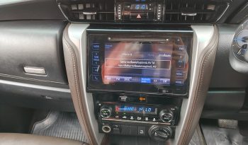 TOYOTA 4WD 2019 2.4V AT FORTUNER BLACK 6724 full