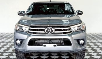 REVO PRE 2017 2.4E AT DOUBLE CAB SILVER  5630 full