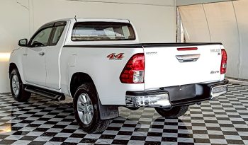REVO 4WD 2016 2.4E MT SMART CAB WHITE  581 full