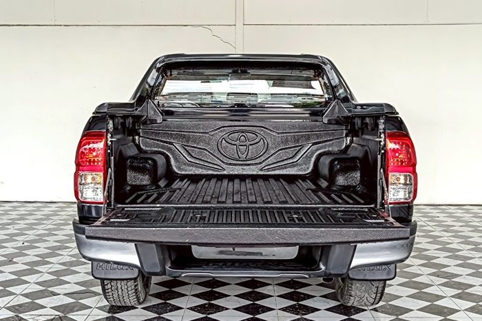 ROCCO 4WD 2018 2.8G AT DOUBLE CAB BLACK  5930 full