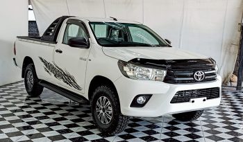 REVO 2WD 2018 2.4J MT STANDARD WHITE  3906 full