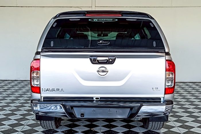 NISSAN 2020 4WD 2.5 AT DOUBLE CAB SILVER  7391 full
