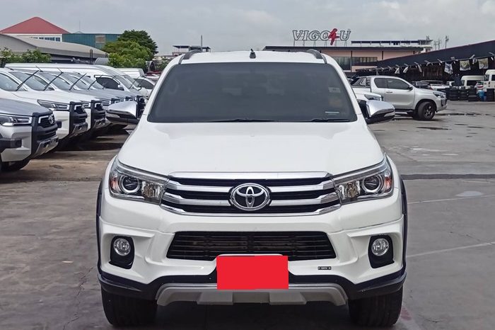 REVO 4WD 2019 2.8G AT DOUBLE CAB WHITE  4545 full