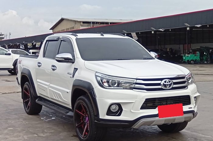 REVO 4WD 2019 2.8G AT DOUBLE CAB WHITE  4545 full
