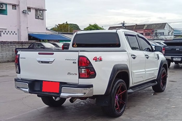 REVO 4WD 2019 2.8G AT DOUBLE CAB WHITE  4545 full