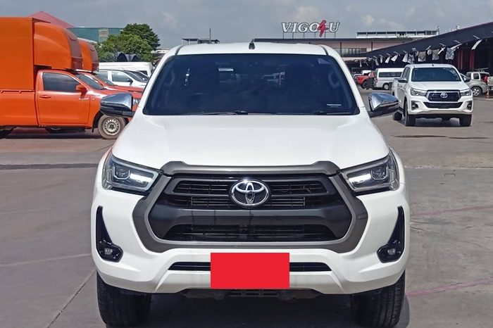 REVO 2WD 2020 2.4E AT DOUBLE CAB WHITE  5287 full