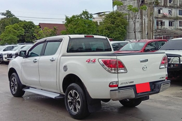 MAZDA 4WD 2014 3.2 AT DOUBLE CAB SILVER  705 full