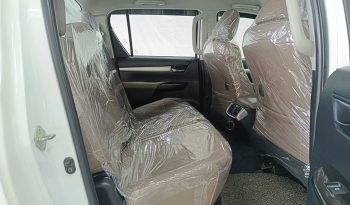 REVO 4WD 2015 2.8G MT DOUBLE CAB WHITE  1655 full