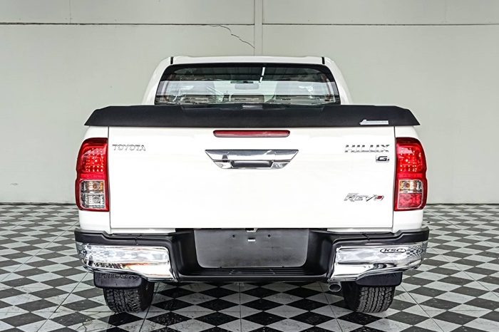 REVO 4WD 2015 2.8G MT DOUBLE CAB WHITE  1655 full