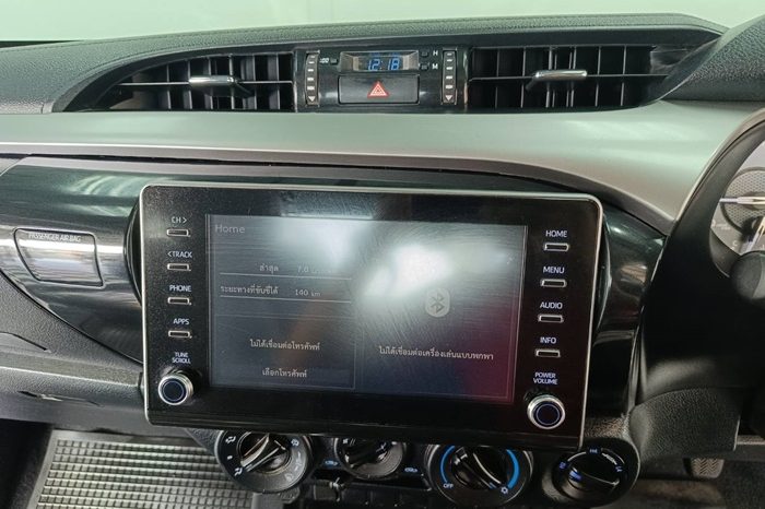 REVO 4WD 2021 2.4E MT SMART CAB SILVER  6391 full