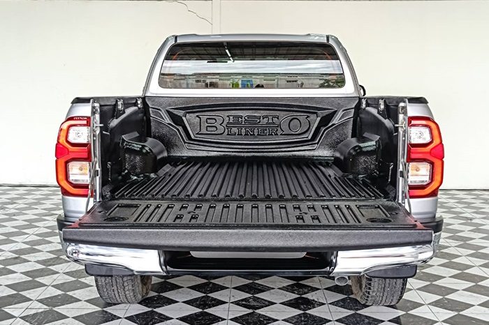 REVO 4WD 2021 2.4E MT SMART CAB SILVER  6391 full