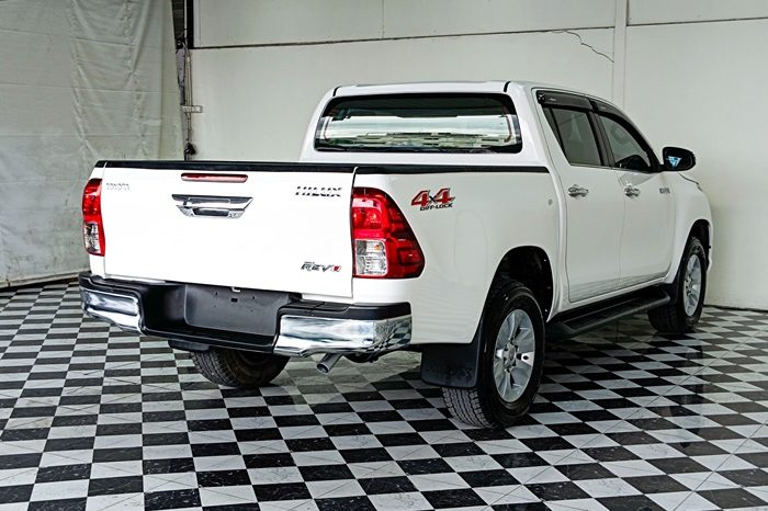 REVO 4WD 2020 2.8G MT DOUBLE CAB WHITE  2201 full