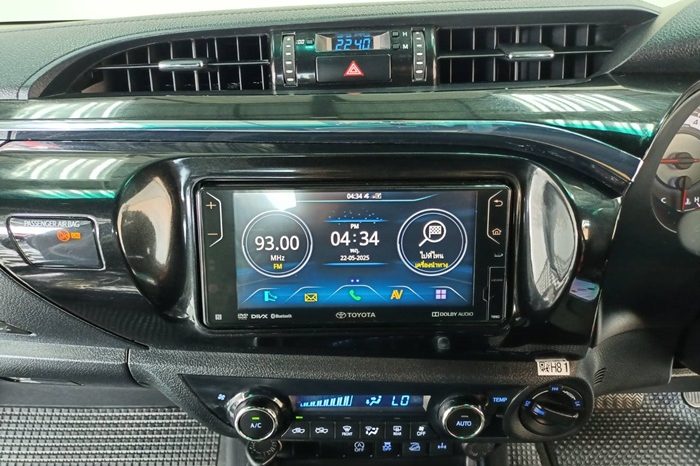 ROCCO 4WD 2020 2.8G AT DOUBLE CAB SILVER  7110 full
