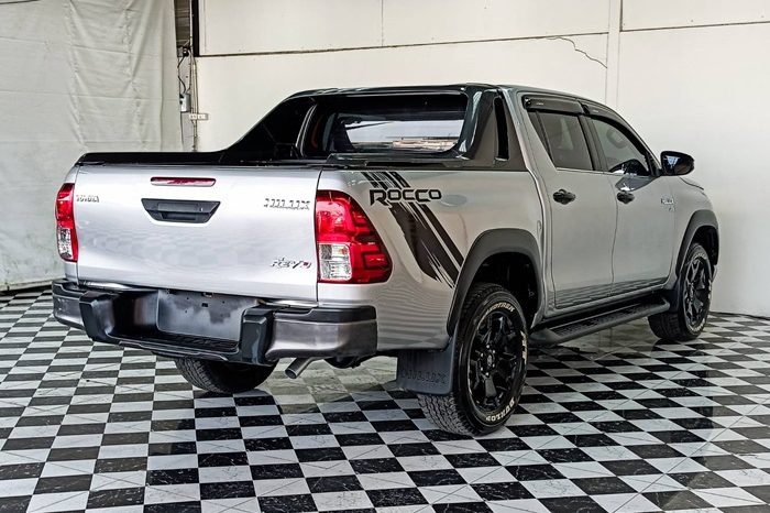 ROCCO 4WD 2020 2.8G AT DOUBLE CAB SILVER  7110 full