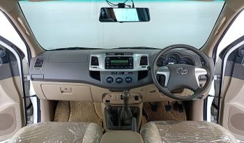 VIGO 4WD 2012 2.5E MT DOUBLE CAB WHITE  5263 full