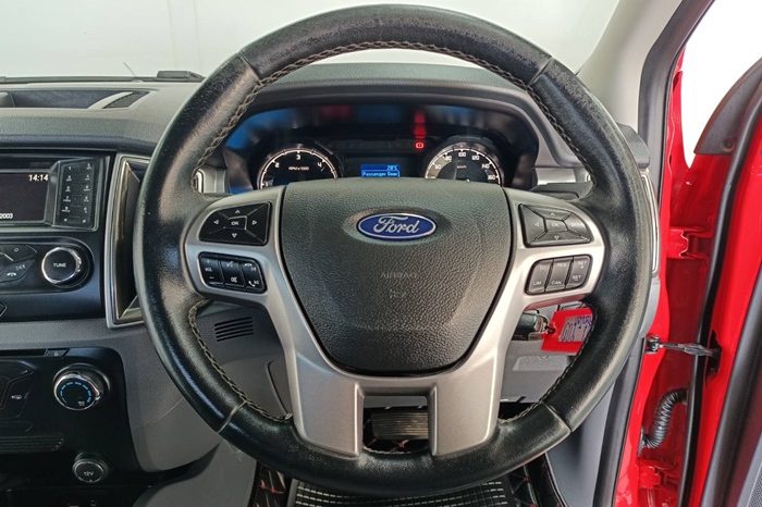 FORD 2WD 2018 2.2 AT DOUBLE CAB RED  205 full