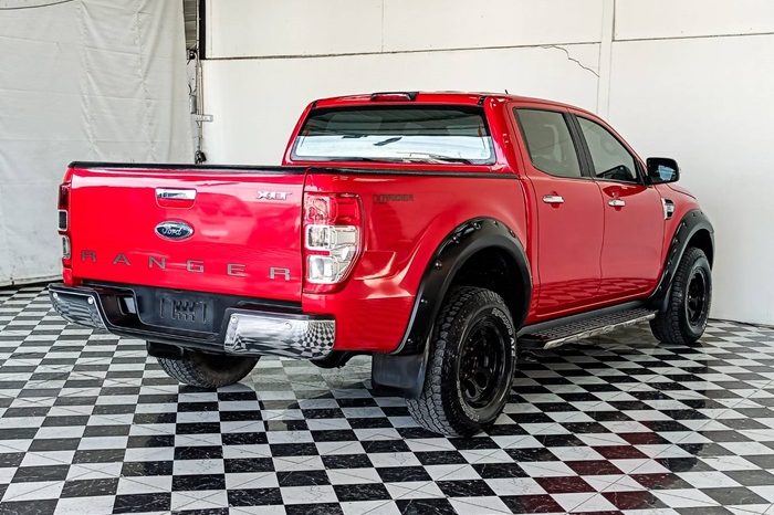 FORD 2WD 2018 2.2 AT DOUBLE CAB RED  205 full