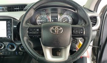 REVO 4WD 2021 2.4E MT SMART CAB SILVER  6393 full