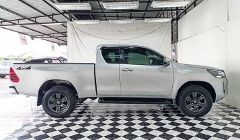REVO 4WD 2021 2.4E MT SMART CAB SILVER  6393 full