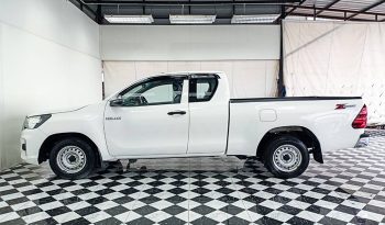 REVO 2WD 2019 2.4E MT SMART CAB WHITE  5196 full