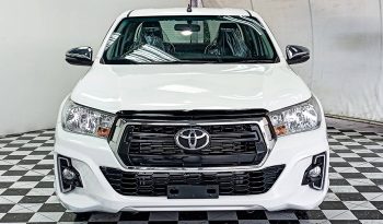 REVO 2WD 2019 2.4E MT SMART CAB WHITE  5196 full
