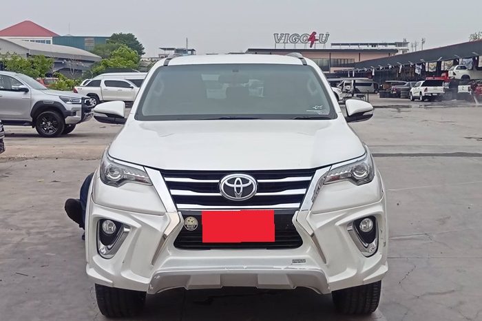 TOYOTA 4WD 2014 2.8V AT FORTUNER WHITE  3288 full
