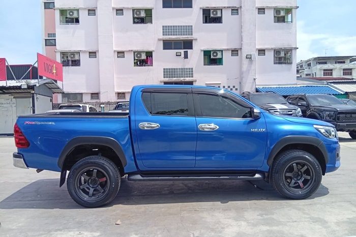 REVO PRE 2019 2.4E AT DOUBLE CAB BLUE  9149 full