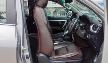 TOYOTA 4WD 2018 2.4V AT FORTUNER SILVER  7679 full