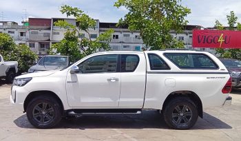 REVO PRE 2020 2.4E AT SMART CAB WHITE  2049 full