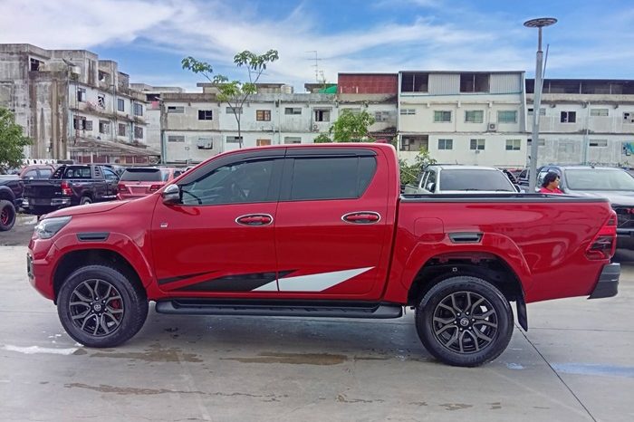 GR 4WD 2022 2.8G AT DOUBLE CAB RED  6103 full