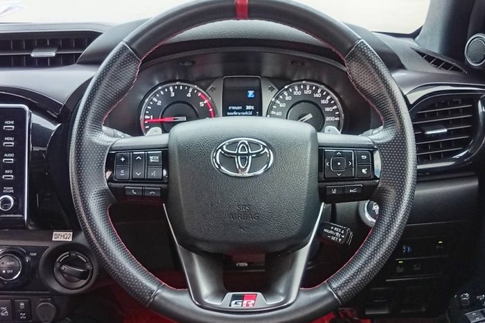 GR 4WD 2022 2.8G AT DOUBLE CAB RED  6103 full