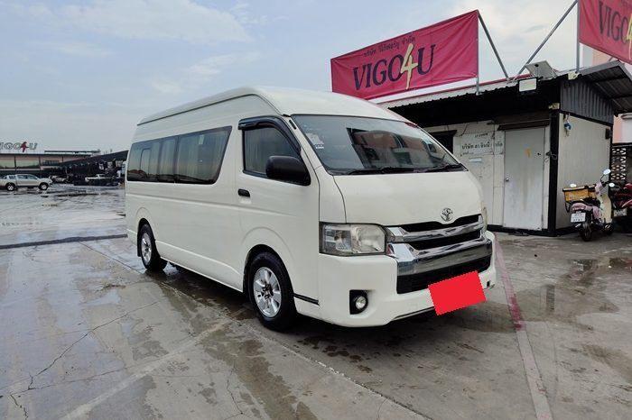 TOYOTA 2WD 2018 2.7 MT COMMUTER WHITE  1660 full