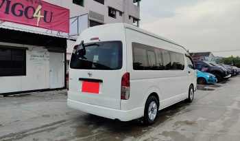 TOYOTA 2WD 2018 2.7 MT COMMUTER WHITE  1660 full