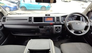 TOYOTA 2WD 2018 2.7 MT COMMUTER WHITE  1660 full