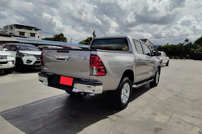 REVO PRE 2020 2.4E AT DOUBLE CAB SILVER  2293 full