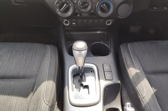 REVO PRE 2020 2.4E AT DOUBLE CAB SILVER  2293 full