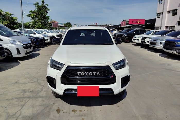 GR 4WD 2023 2.8G AT DOUBLE CAB WHITE  8619 full