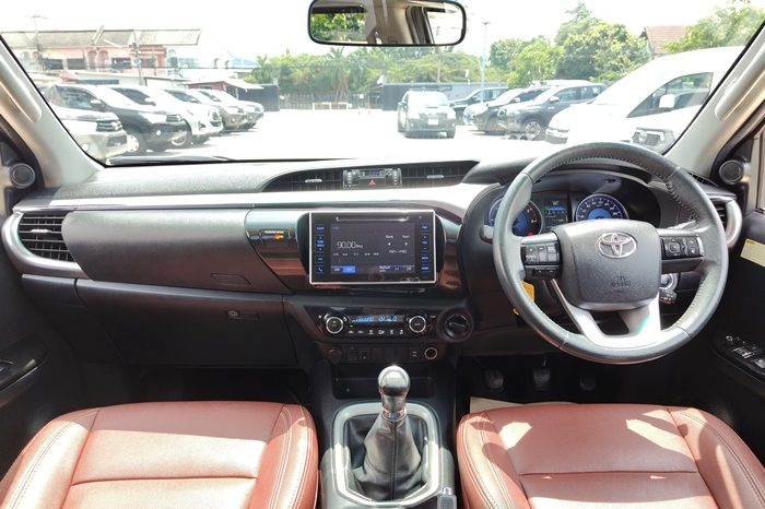 REVO 4WD 2015 2.8G MT DOUBLE CAB BLACK  1747 full