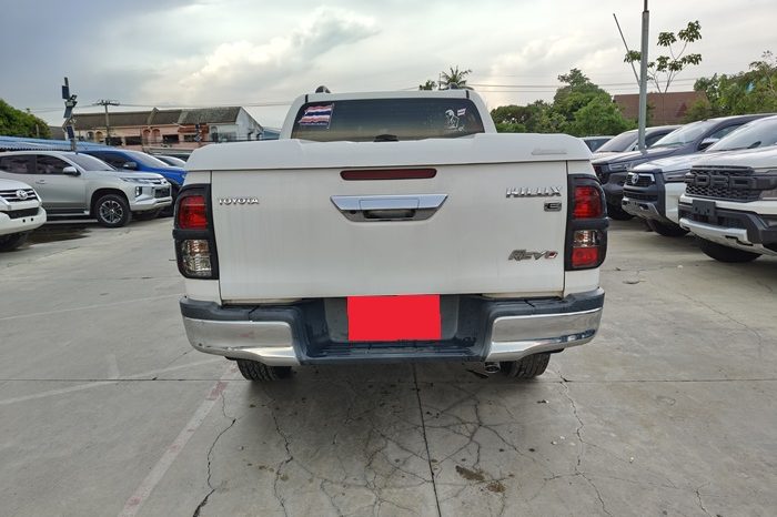 REVO 2WD 2016 2.4E AT DOUBLE CAB WHITE  4197 full
