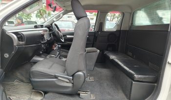 REVO 4WD 2021 2.4E MT SMART CAB WHITE  3416 full